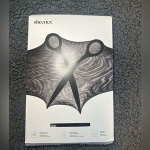 NWT! Sheertex Micro-heart super sheer black tights, size XXL/2XL